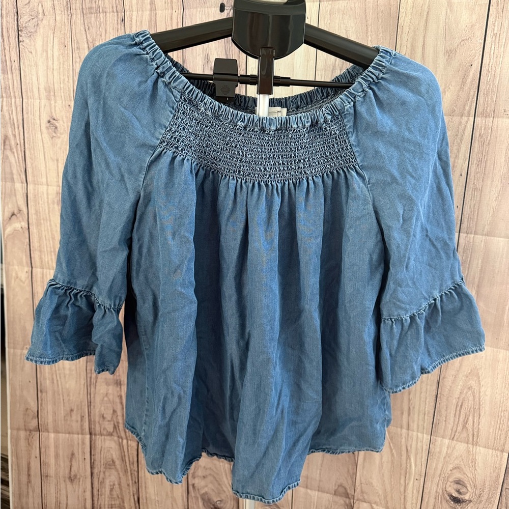 Beach Lunch Lounge Chambray Smocked Off Shoulder Boho Top Medium